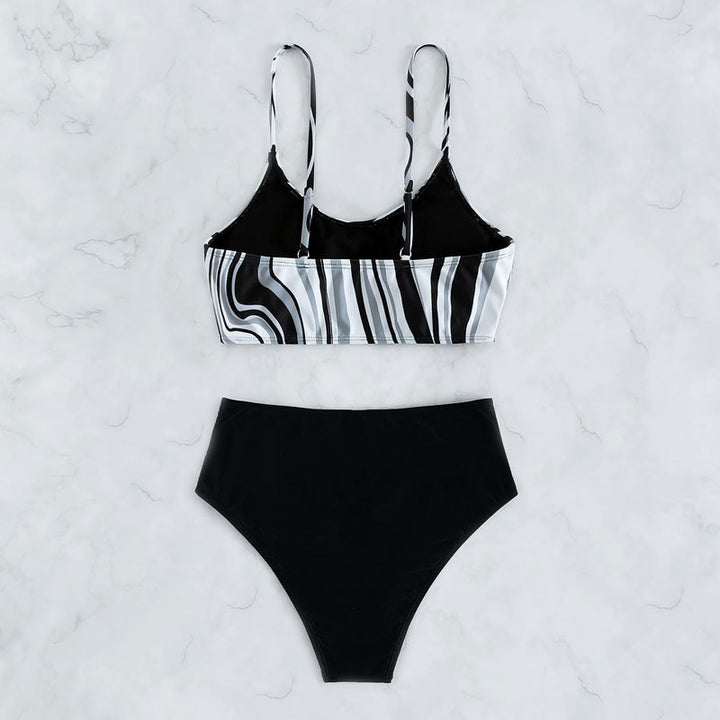 Damen Triangel-Bikini-Set mit modischem Wickeldetail und hochtailliertem Slip Echo Archiv