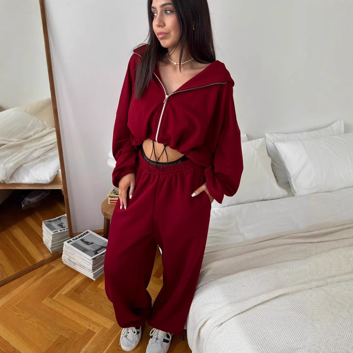 Damen kurzes Kapuzenzipper-Lounge-Set mit oversized Ärmeln und weitem Jogginghose-Schnitt – Auréline