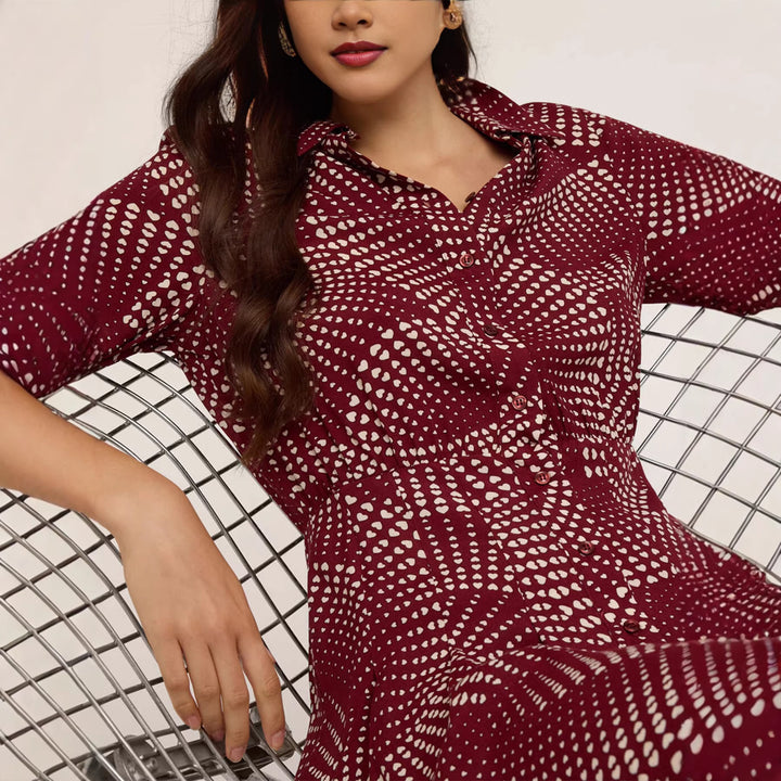 Damen Hemdblusenkleid mit Smockbund, Knopfleiste und Allover‑Print – Avérine