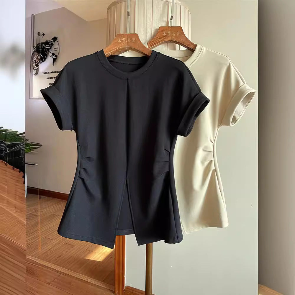 Damen Kurzärmeliges Strukturjersey-Shirt mit Taillenraffungen und Frontschlitz Echo Archiv