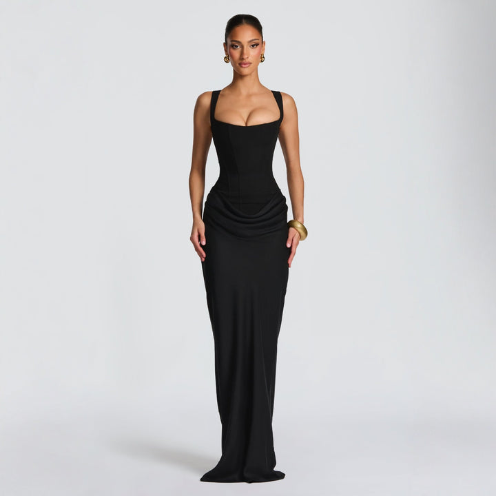 Damen Elegantes Maxikleid mit figurformendem Schnitt und zarten Drapierungen Echo Archiv