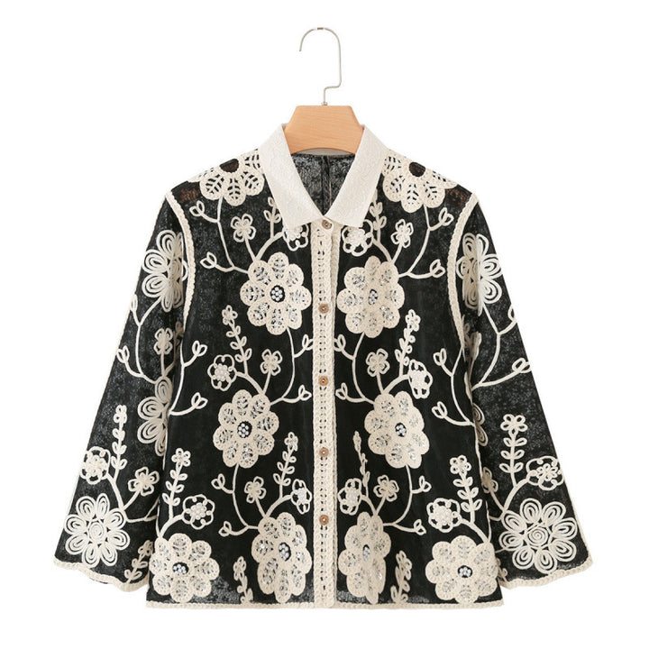 Damen Bestickte Häkeljacke mit Blumenapplikationen und Hemdkragen Echo Archiv