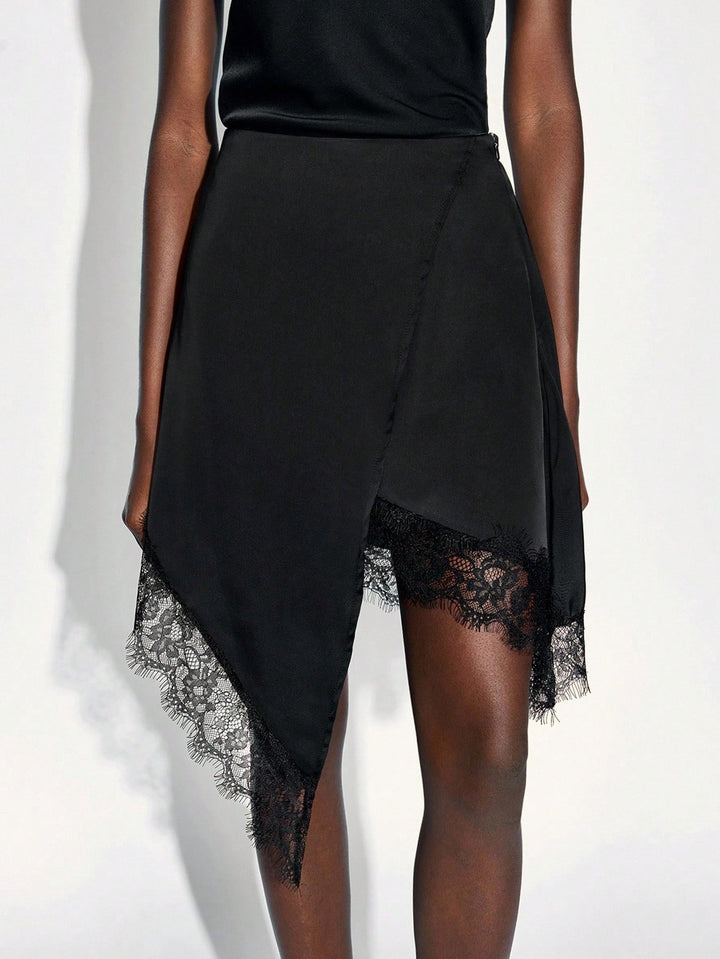Damen nan asymmetrischer Wickelrock mit Spitzenbesatz und satinähnlichem Fall Echo Archiv