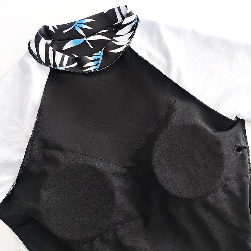Damen Sportliches Badeoberteil mit langem Arm und modischem Wickelrock Echo Archiv