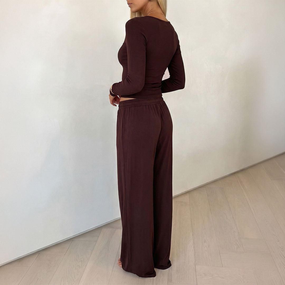 Damen elegantes Lounge-Set mit figurbetontem V-Ausschnitt Longsleeve und weiten Relax-Hosen – Élanora