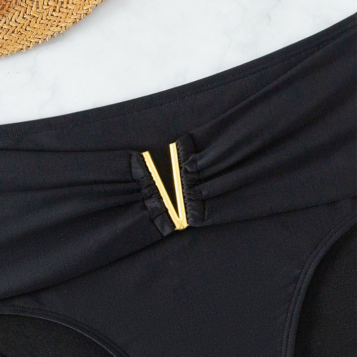 Damen Hochtaillierte Bikinihose mit elegantem Gold-Element Echo Archiv