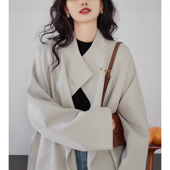 Damen Weit geschnittene Jacke mit modernen Details Echoarchiv