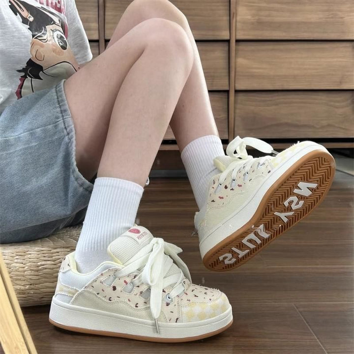 Damen Sneaker mit floralem Design und extra dicker Sohle Echo Archiv