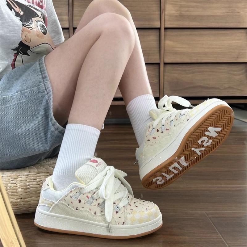 Damen Bequeme Sneaker mit verspieltem Design Echo Archiv