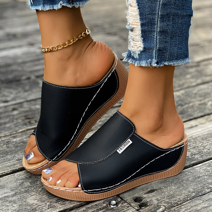 Damen  Slip-On Keil-Mules mit ergonomischem Memory-Fußbett und leicht profilierter Laufsohle Echo Archiv