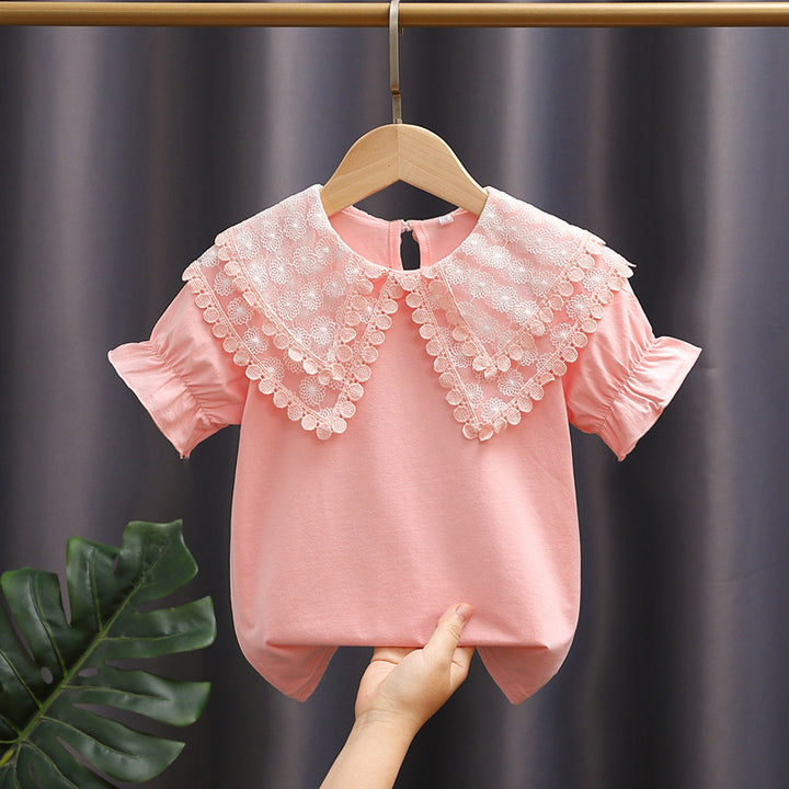 Mädchen Bluse mit romantischem Spitzenkragen und Rüschendetails Echo Archiv