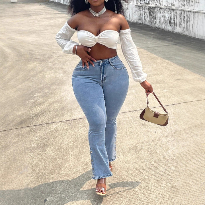 Damen High-Waist Stretch-Jeans mit leichtem Flare und seitlichen Druckknopf-Details Echo Archiv