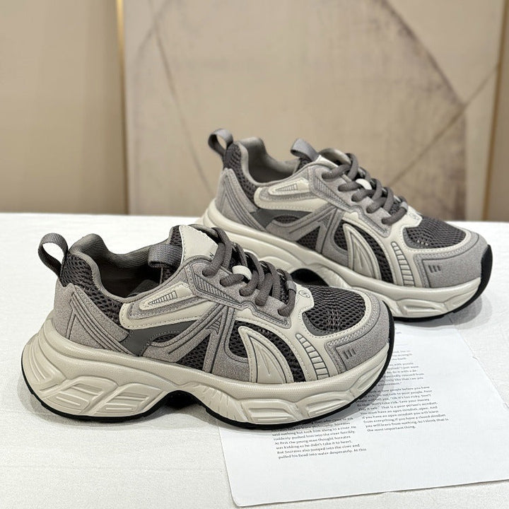 Damen Sportliche Sneakers mit atmungsaktivem Mesh und dämpfender Sohle Echo Archiv