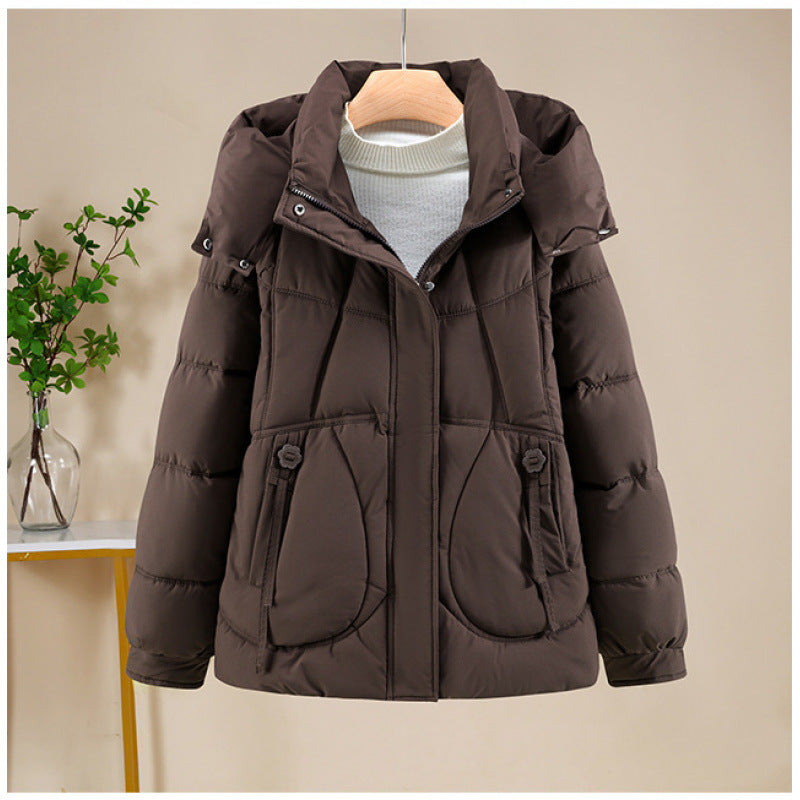 Damen Kurzjacke im Puffer‑Look mit Kapuze, taillierender Schnitt und Reißverschluss Echo Archiv