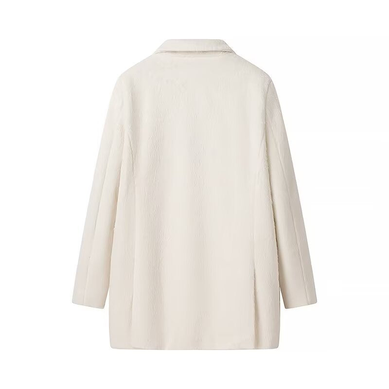 Damen nan minimalistischer midilanger Mantelblazer mit strukturierter Oberfläche, Reverskragen und Pattentaschen Echo Archiv