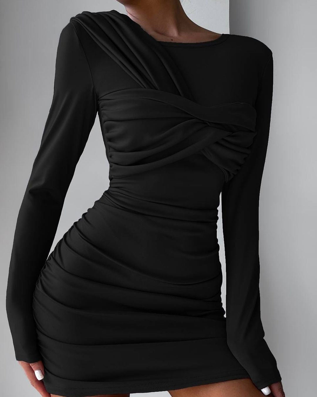 Damen Figurbetontes drapiertes Minikleid mit langen Ärmeln Echoarchiv