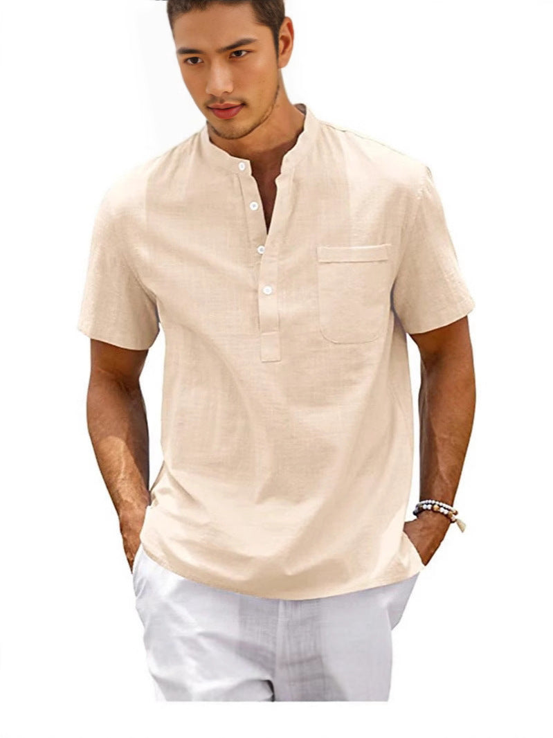 Herren Kurzarmhemd mit modernem Henley-Kragen und praktischer Brusttasche Echoarchiv