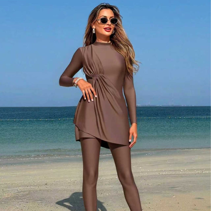 Damen Modischer Sportbadeanzug mit asymmetrischem Rock Echo Archiv