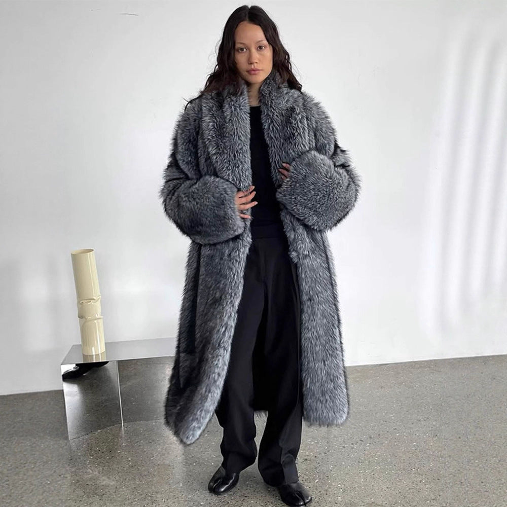 Damen Oversize langer Kunstpelz-Mantel mit voluminösen Ärmeln Echoarchiv