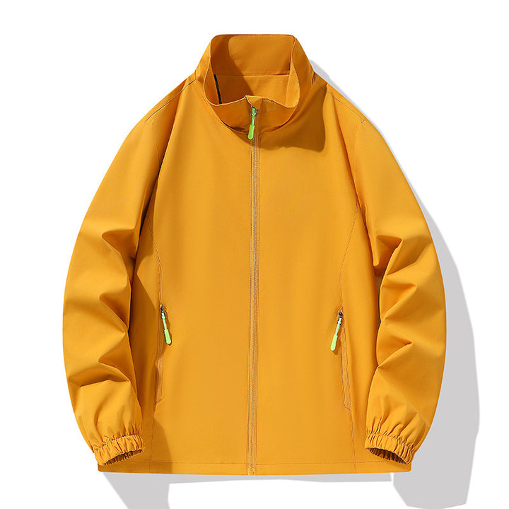Herren Minimalistische Softshell-Outdoorjacke mit Stehkragen, wind- und wasserabweisender Membran und fluoreszierenden Zipper-Pulls Echo Archiv