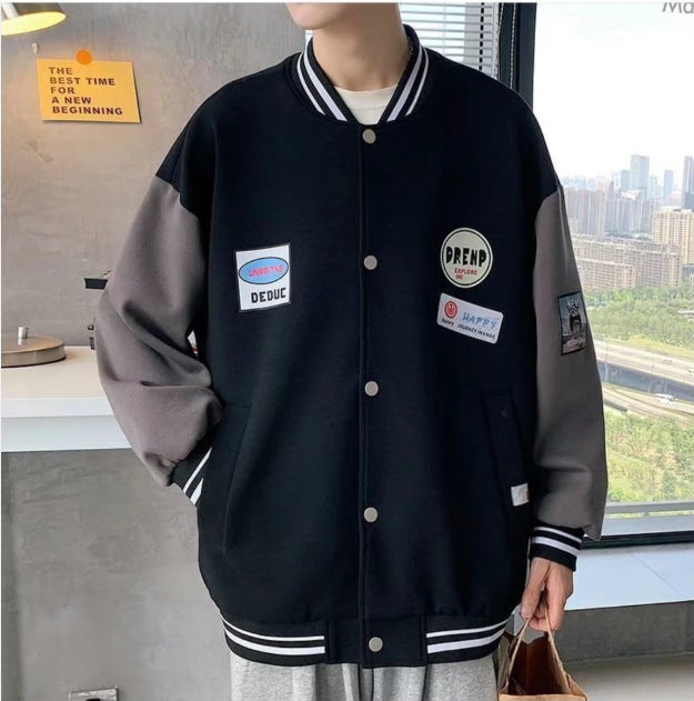 Herren Collegejacke mit praktischen Taschen und Stickereien Echoarchiv