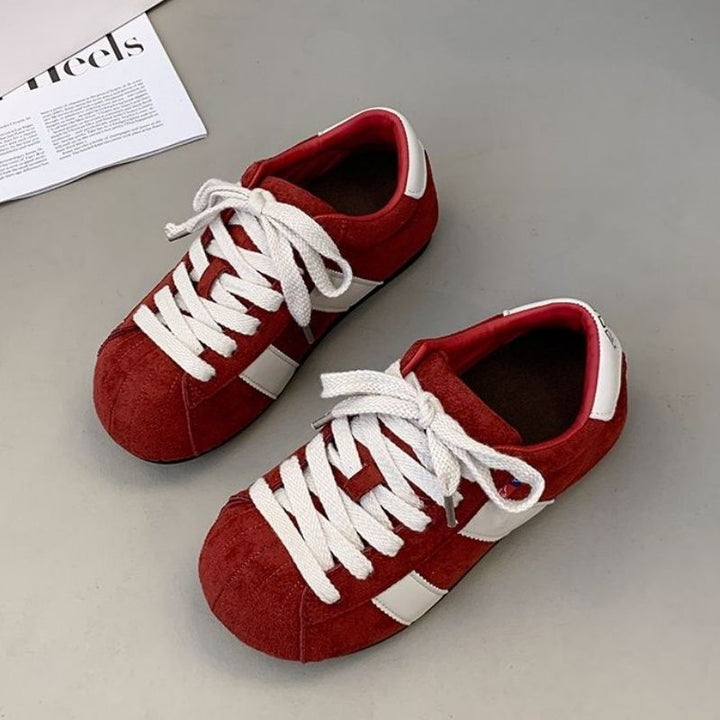 Damen Komfortable Sneaker aus hochwertigem Wildleder mit klassischem Design Echo Archiv