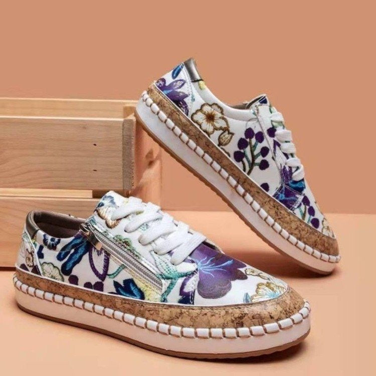 Damen florale Plateausneaker mit Korkplateau, seitlichem Reißverschluss und gepolstertem Komfortfußbett Echo Archiv