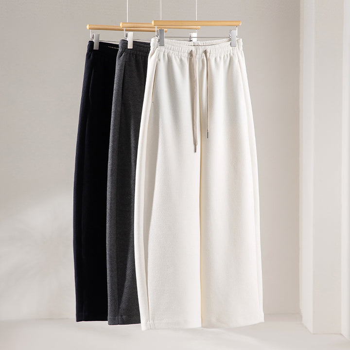 Damen Weite Sweatpant mit elastischem Bund, Kordelzug und seitlichen Eingrifftaschen Echoarchiv