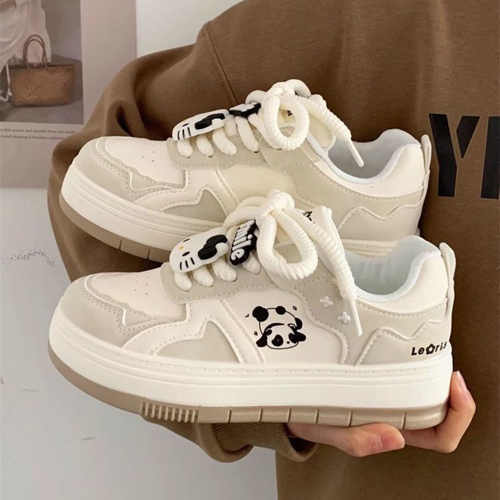 Damen Chunky-Sneaker mit Panda-Motiv, gepolstertem Innenfutter und robuster Profilsohle – Névara