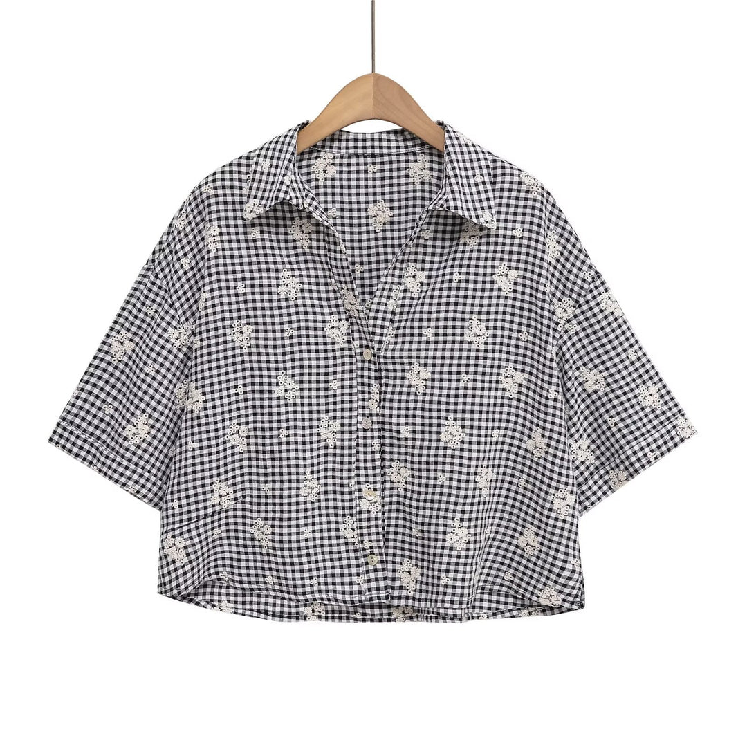 Damen weite Karottenhose mit floralem Gingham-Muster und eleganter Kantenverzierung Echo Archiv