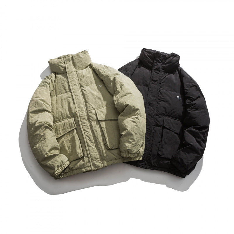 Unisex Oversize wattierte Steppjacke mit hohem Stehkragen, großen Pattentaschen und Crinkle-Effekt Echo Archiv