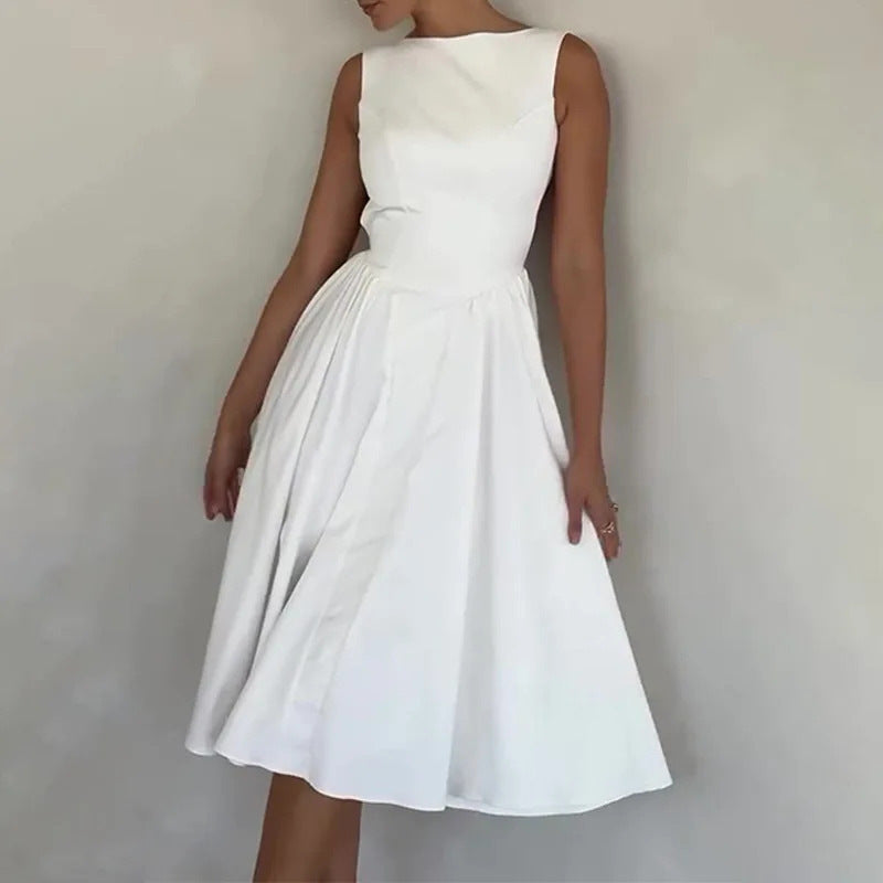 Damen Elegantes Midi-Kleid mit tailliertem Oberteil und schwingendem Rock Echo Archiv