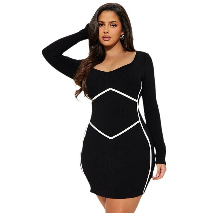 Damen Geripptes Langarm-Minikleid mit Kontrastkorsett‑Nähten und U-Boot-Ausschnitt – Élara