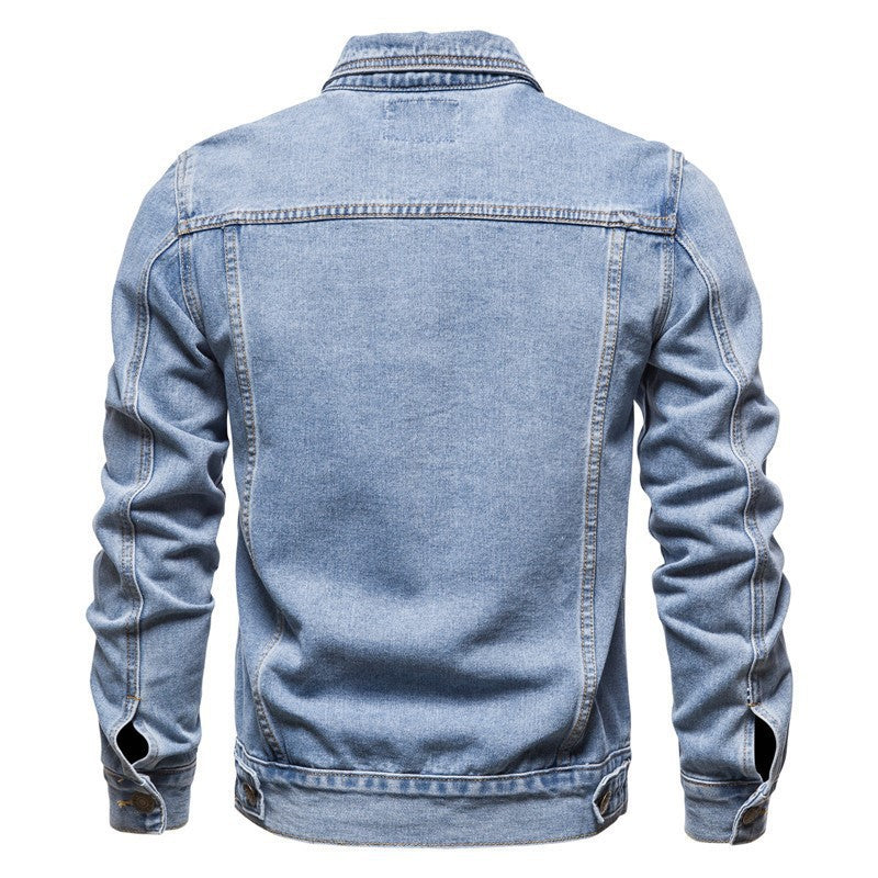 Herren nan taillierte Jeansjacke mit Brusttaschen, durchgehender Knopfleiste und Kontrastnähten Echo Archiv