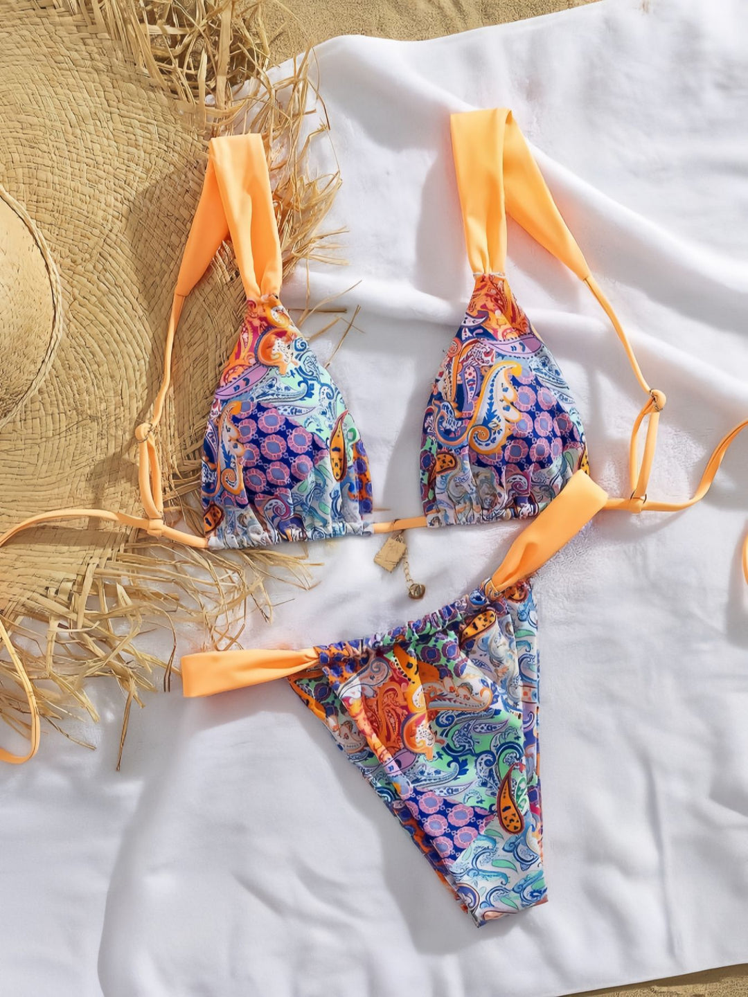 Damen Triangel-Bikini mit buntem Paisleymuster und verstellbaren Trägern Echo Archiv