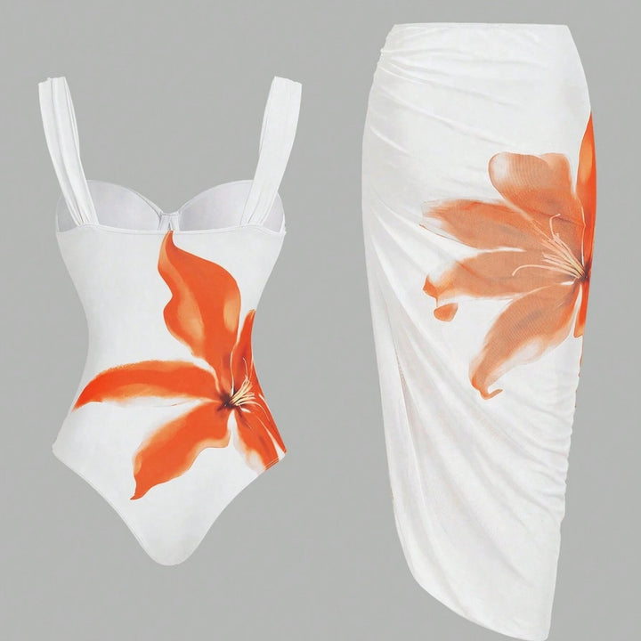 Damen Badeanzug mit elegantem floralem Design und passendem Wickelrock Echo Archiv