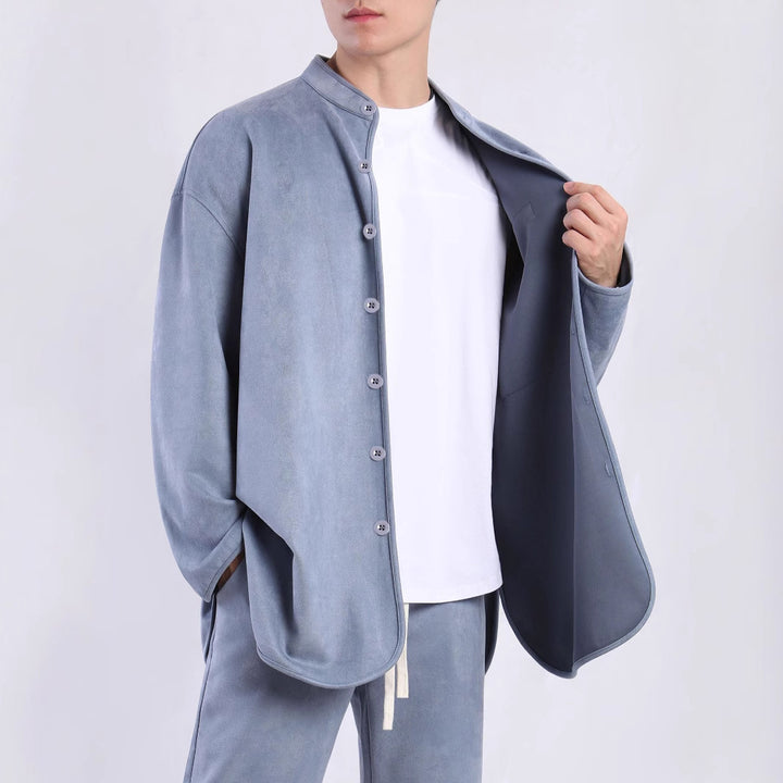 Herren  Modische Überhemdjacke mit praktischer Brusttasche und modernem Stehkragen Echoarchiv