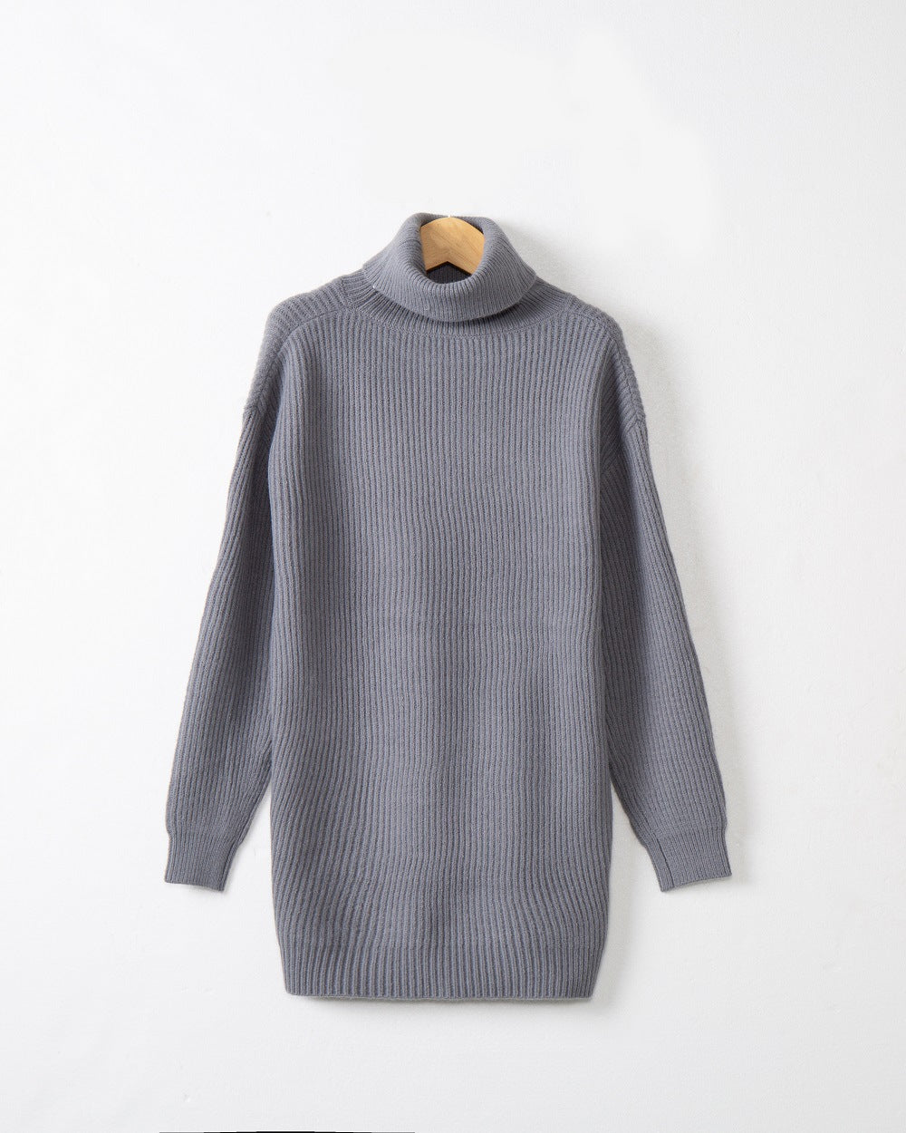 Damen Langer Rippstrick-Rollkragenpullover im Oversize-Schnitt Echo Archiv