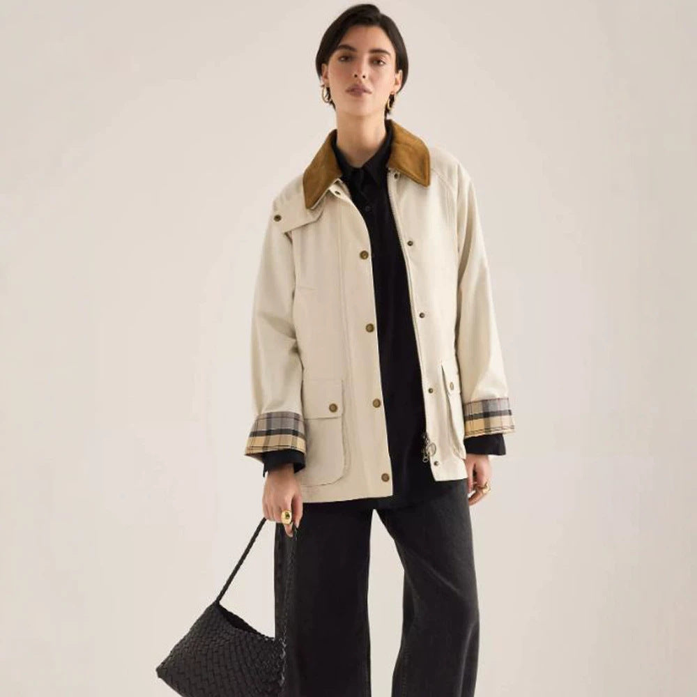 Damen Übergangsjacke mit Cordkragen, Karo-Innenmanschetten und aufgesetzten Taschen Echoarchiv