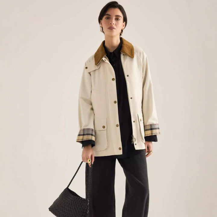 Damen Übergangsjacke mit Cordkragen, Karo-Innenmanschetten und aufgesetzten Taschen Echoarchiv