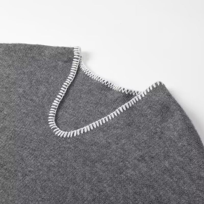 Damen Kurzer V-Ausschnitt Pullover mit Ziernähten und aufgesetzten Taschen Echo Archiv