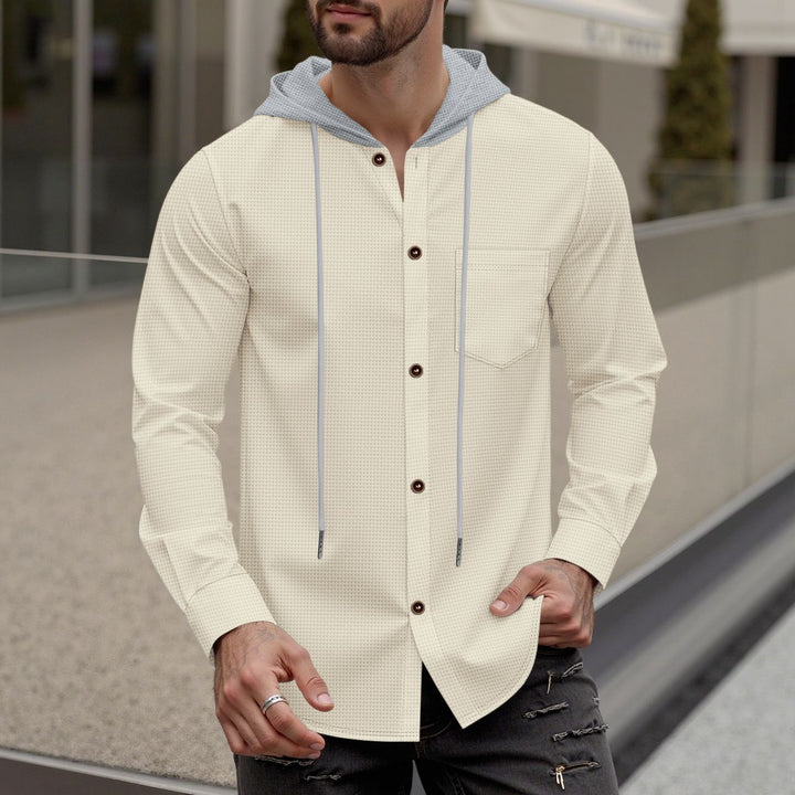 Herren modisches Kapuzenshirt mit Knopfleiste und praktischer Brusttasche Echoarchiv