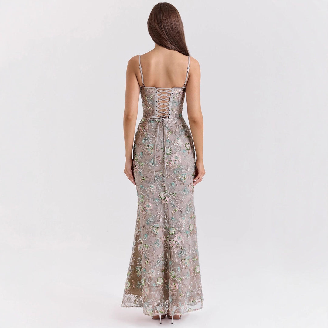Damen nan elegantes besticktes Abendkleid mit Korsettoberteil und transparentem Spitzenüberzug Echoarchiv