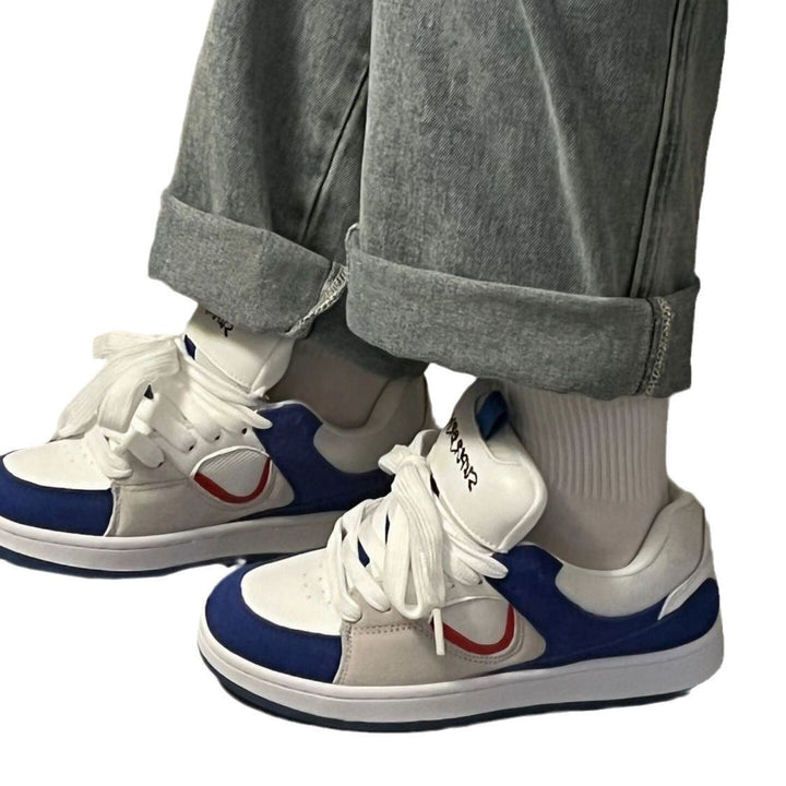 Damen Sportliche Sneakers mit atmungsaktiver Mesh-Oberfläche und dämpfender Sohle Echo Archiv