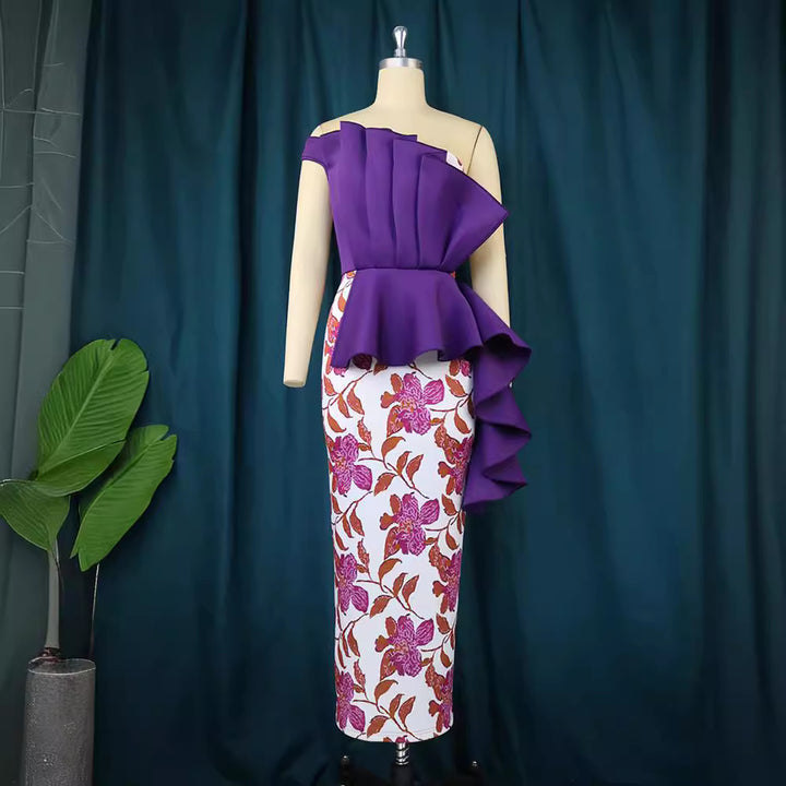 Damen elegantes Kleid mit asymmetrischem Rüschendesign und floralen Mustern Echo Archiv