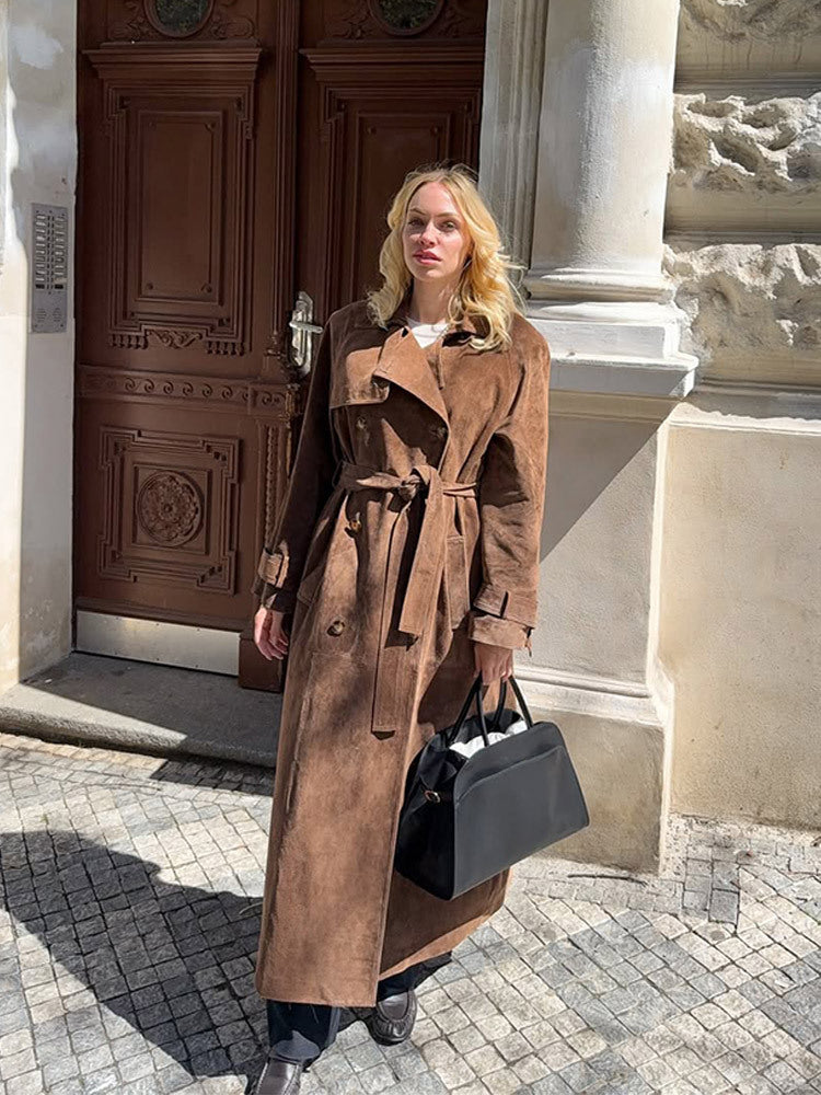 Damen Maxilanger Veloursleder‑Trenchcoat mit Bindegürtel Echoarchiv