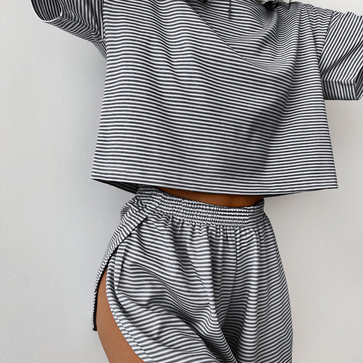Damen Freizeit Set mit gestreiftem Crop-Top und Shorts Echo Archiv