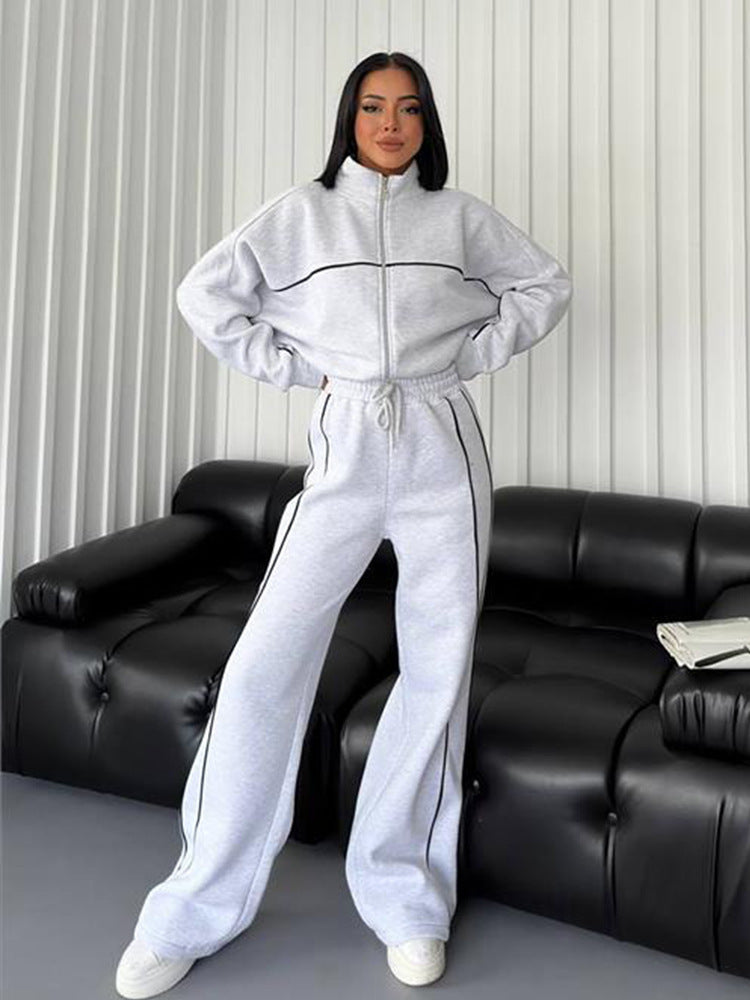 Damen nan Oversize Trainingsanzug Set mit Reißverschluss hohem Kragen und Kontrastpaspeln Echo Archiv