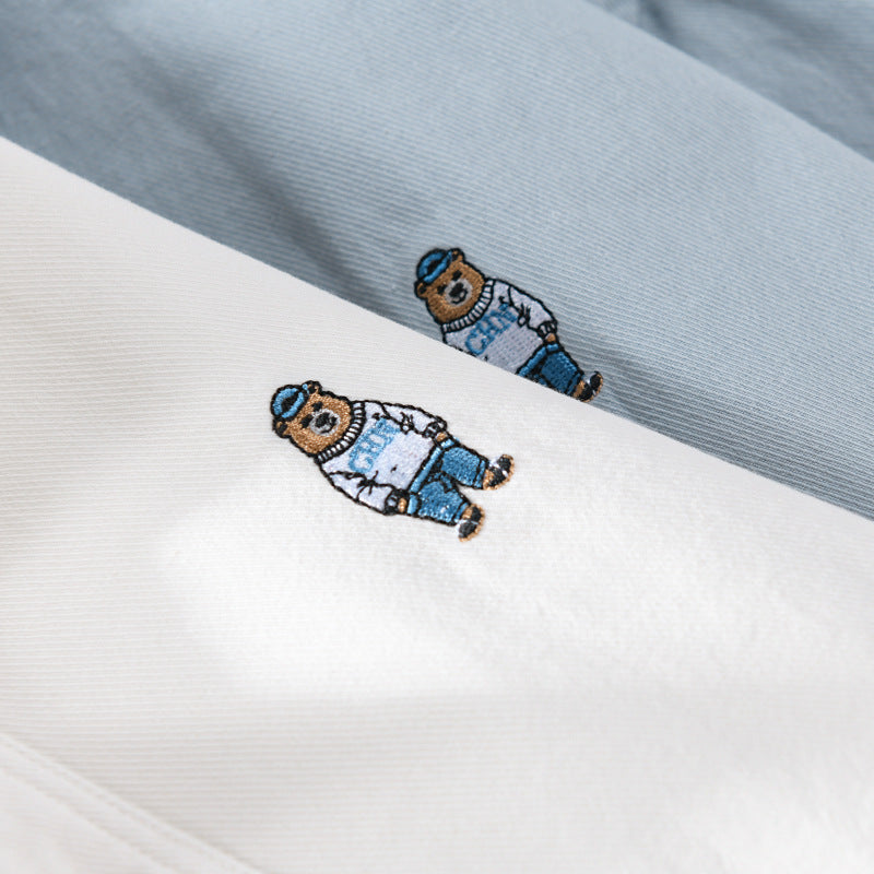Herren Leichtes Hemd-Overshirt aus Baumwolltwill mit kleiner Figurenstickerei und kastigem Schnitt Echoarchiv