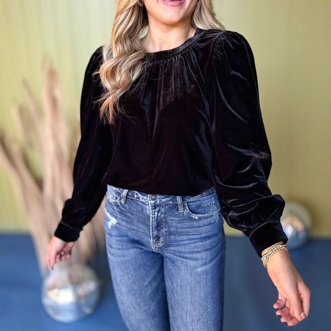 Damen Samtbluse mit Ballonärmeln und gerafftem Stehkragen – Élovi